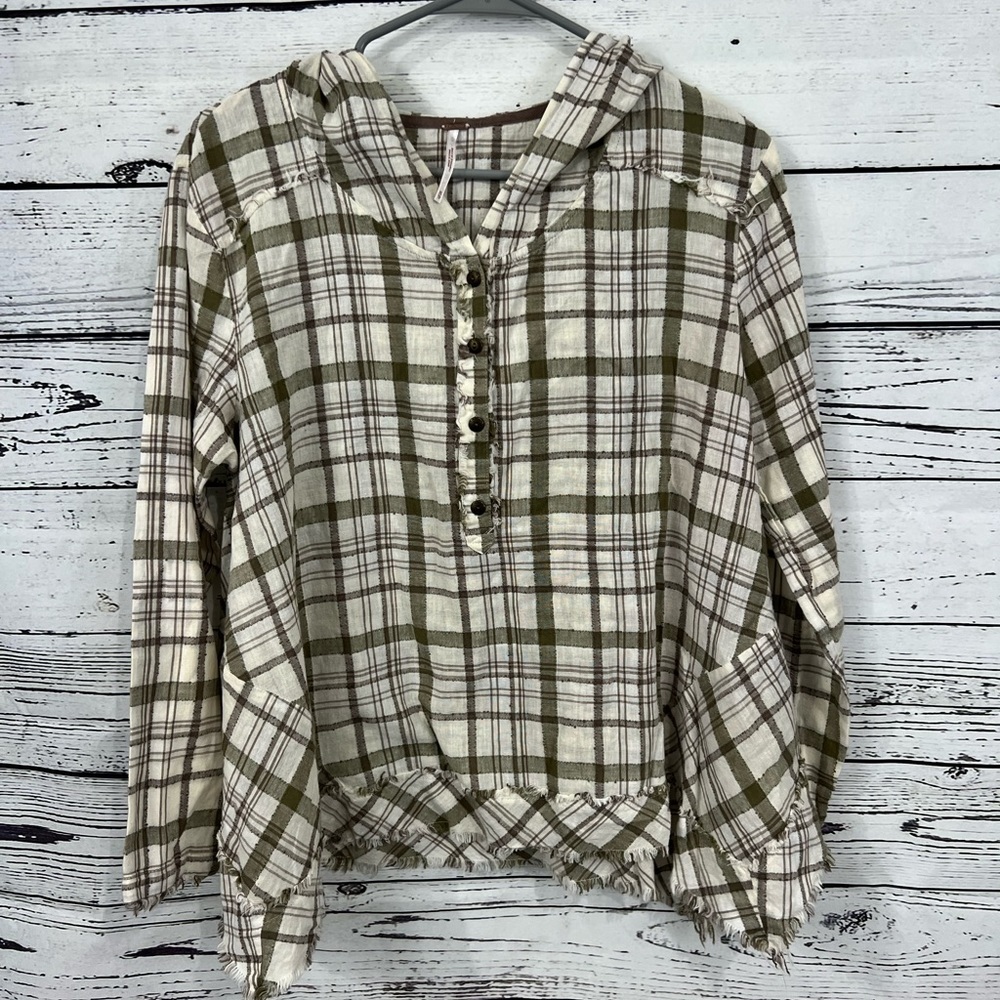 Free People XS pullover hooded plaid shirt raw edges hem cotton lightweight 3/4